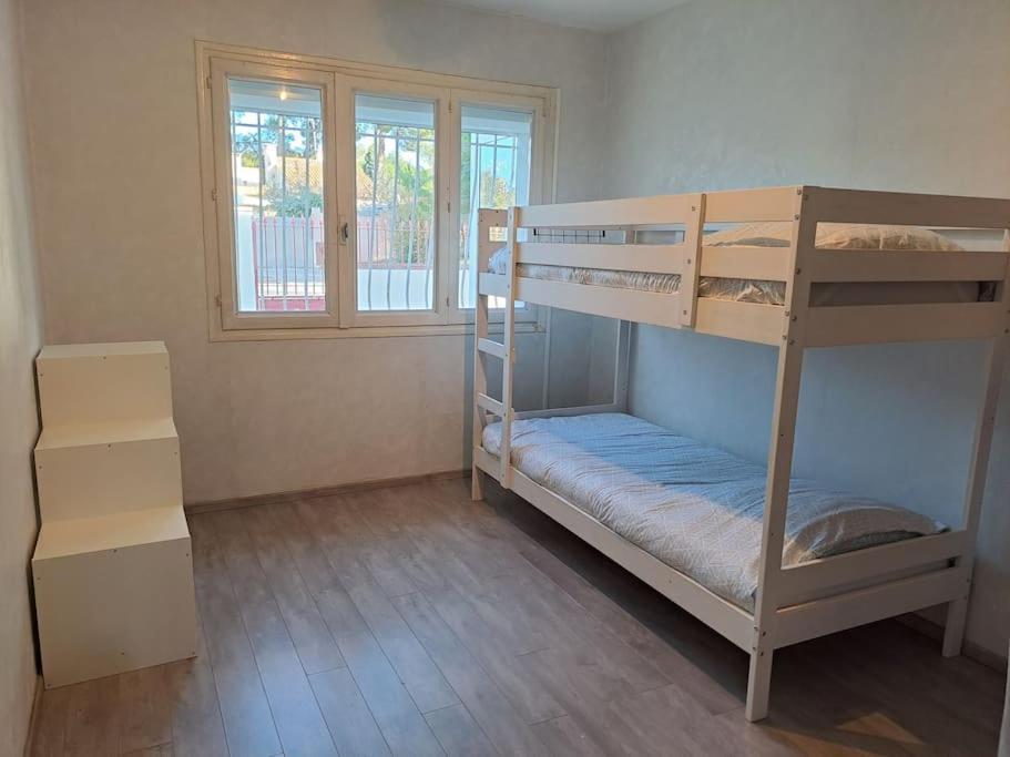 Le Ces-Spacieuse Maison - Wifi Jardin - Parking Gratuit - 15Min Des Plages Beziers Exterior photo